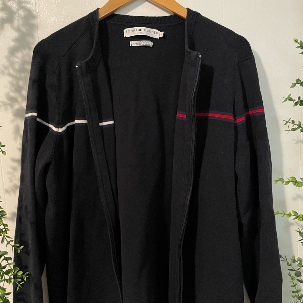 Really cool Tommy Hilfiger sweater